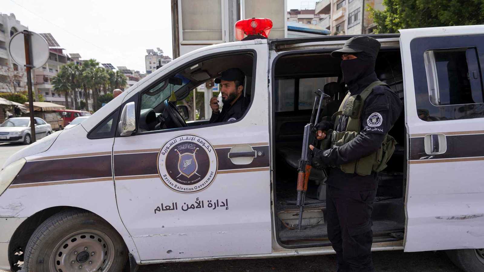 الحكم بإعدام قاتل الطفلة إسراء في دير الزور (فيديو)