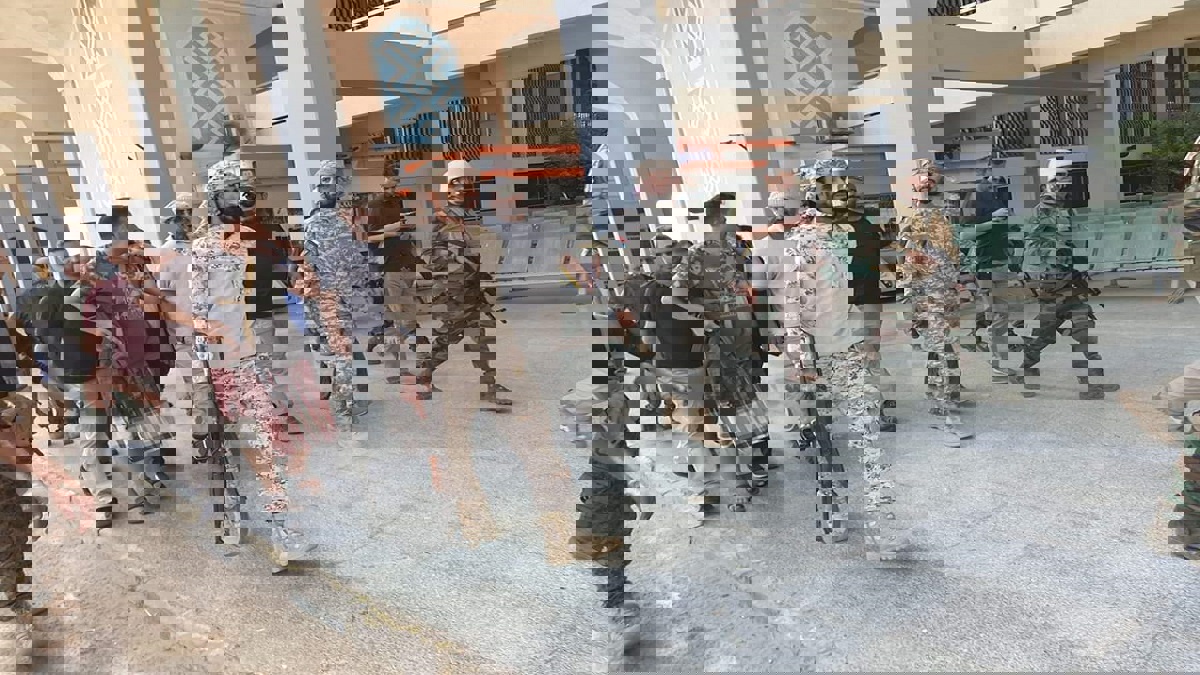 استئناف العمل في مطار عدن بعد توقف المعارك بين قوات "الانتقالي" والحكومة اليمنية   