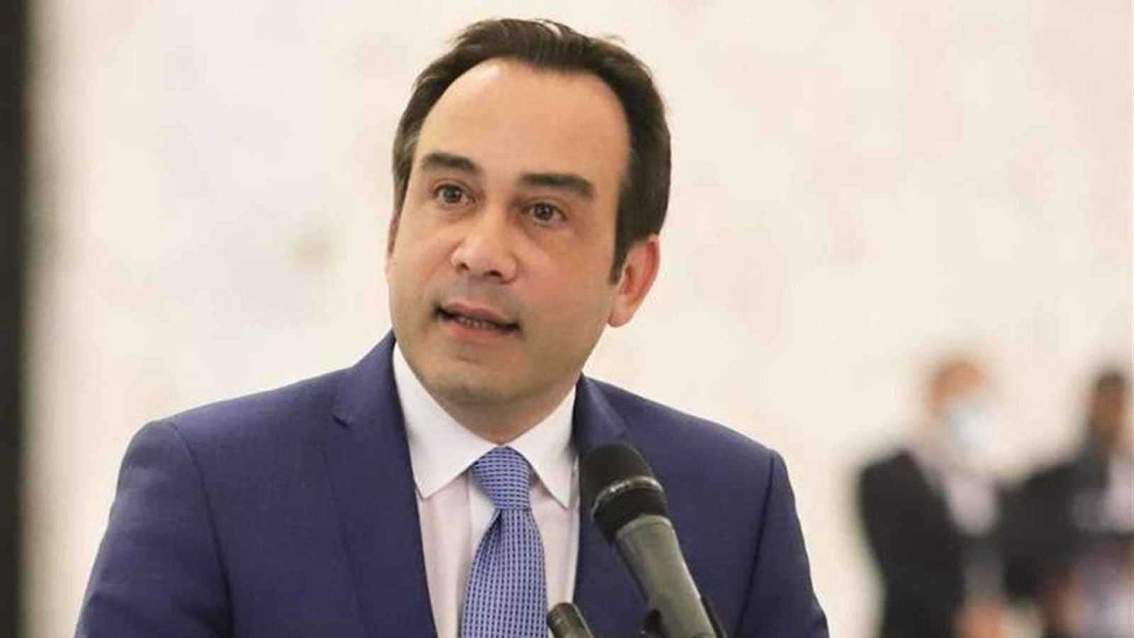 نائب لبناني: أزمة نازحي الجنوب قد تدفع حزب الله للتفاوض المباشر مع تل أبيب