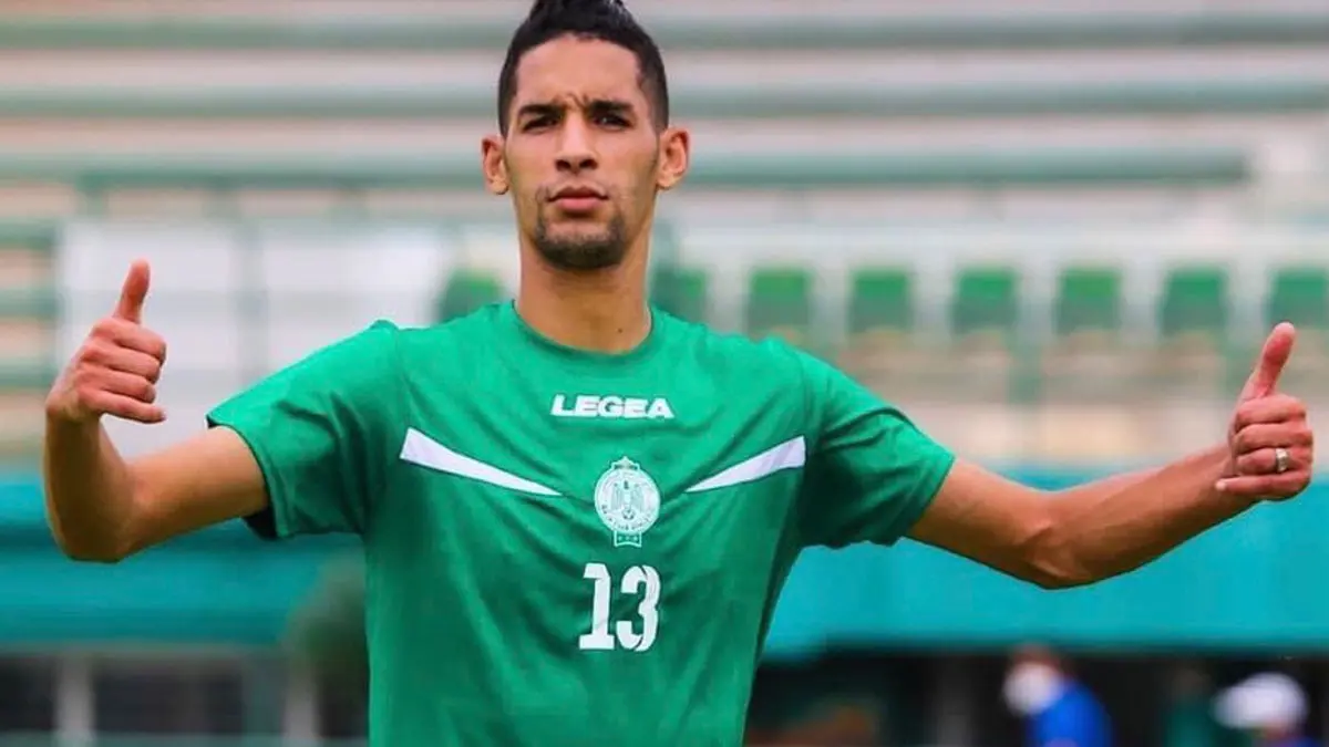 بدر بانون مدافع الرجاء يبكي ويقبل القائم عقب الهزيمة من الزمالك (فيديو)