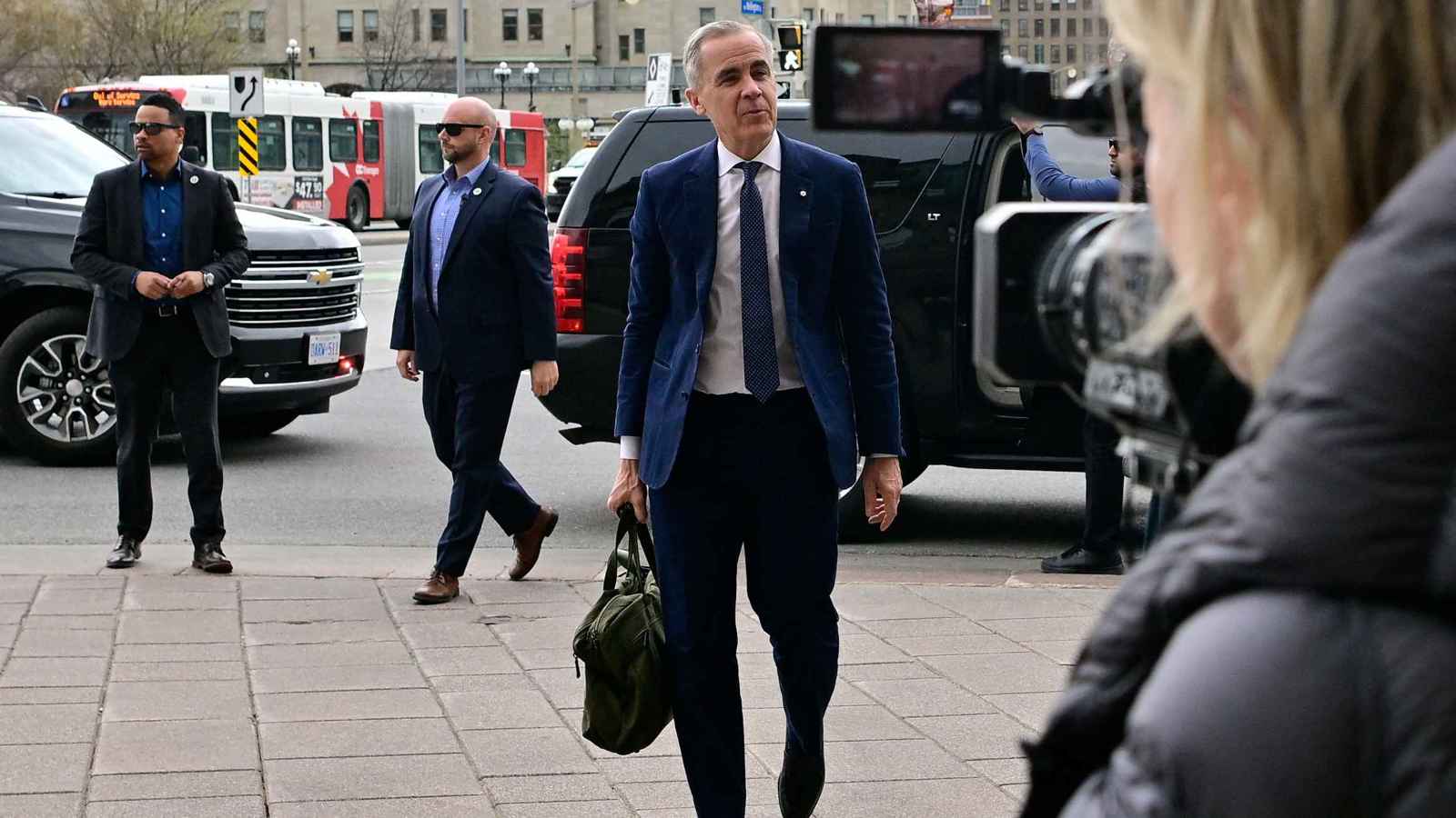 رئيس وزراء كندا كارني يلتقي ترامب في واشنطن يوم الثلاثاء