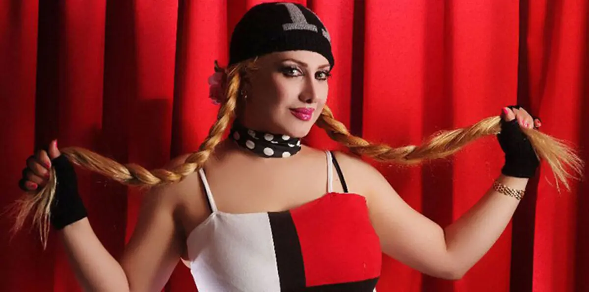 بالفيديو.. فنانة عراقية تبكي بحرقة على الراحل عبدالحسين عبدالرضا