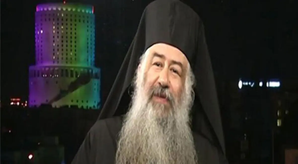 بطريرك القدس يعزل الأرشمندريت خريستوفورس عطا الله