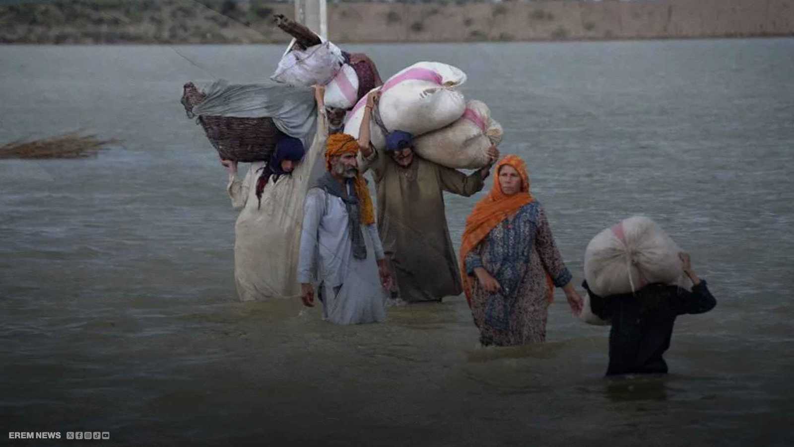 مئات القتلى والمفقودين.. فيضانات مرعبة تضرب باكستان