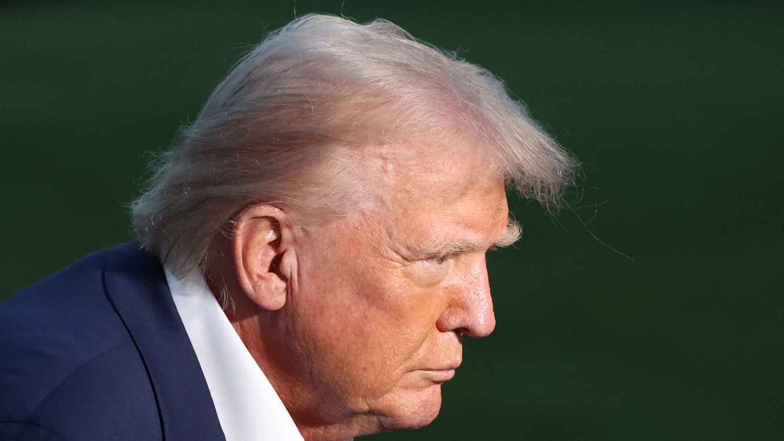 "ذا هيل": "نهاية قاتمة" للمئة يوم الأولى من رئاسة ترامب