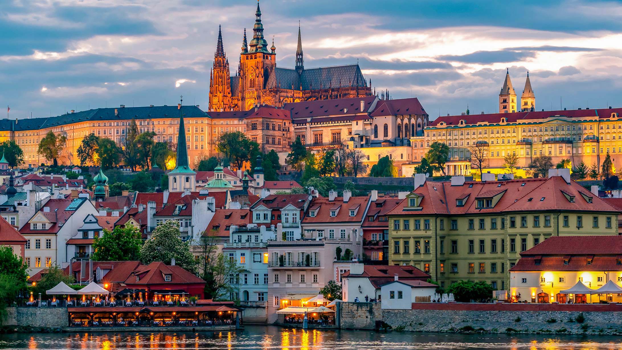 5 معالم ساحرة عليك زيارتها في براغ