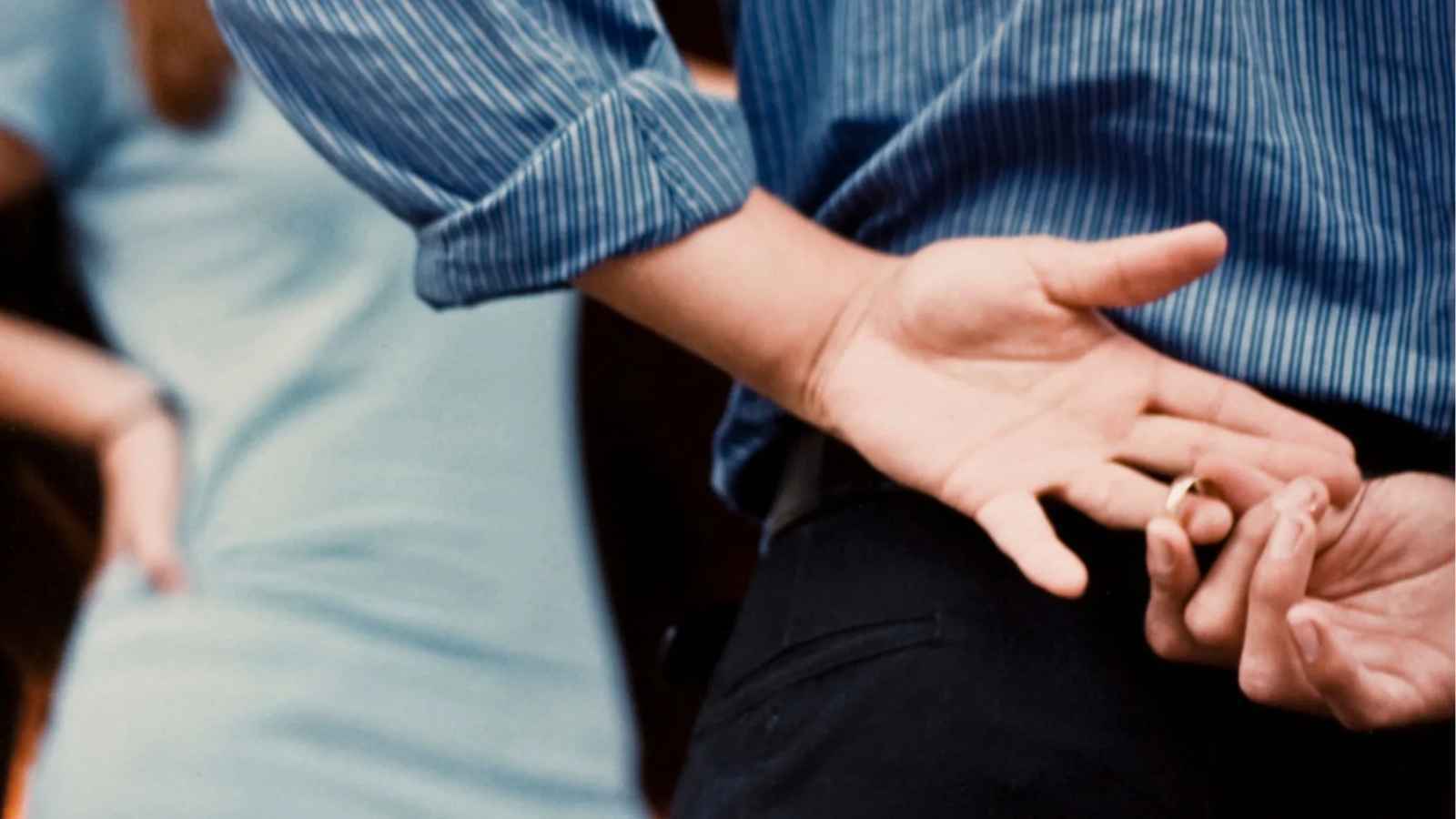 محاكمة امرأة بتهمة انتهاك خصوصية عشيقة زوجها في تركيا