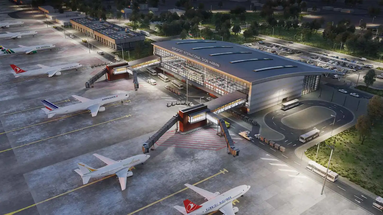 محاولة انقلاب أم شحنة يورانيوم.. ماذا وراء إطلاق النار في مطار نيامي؟