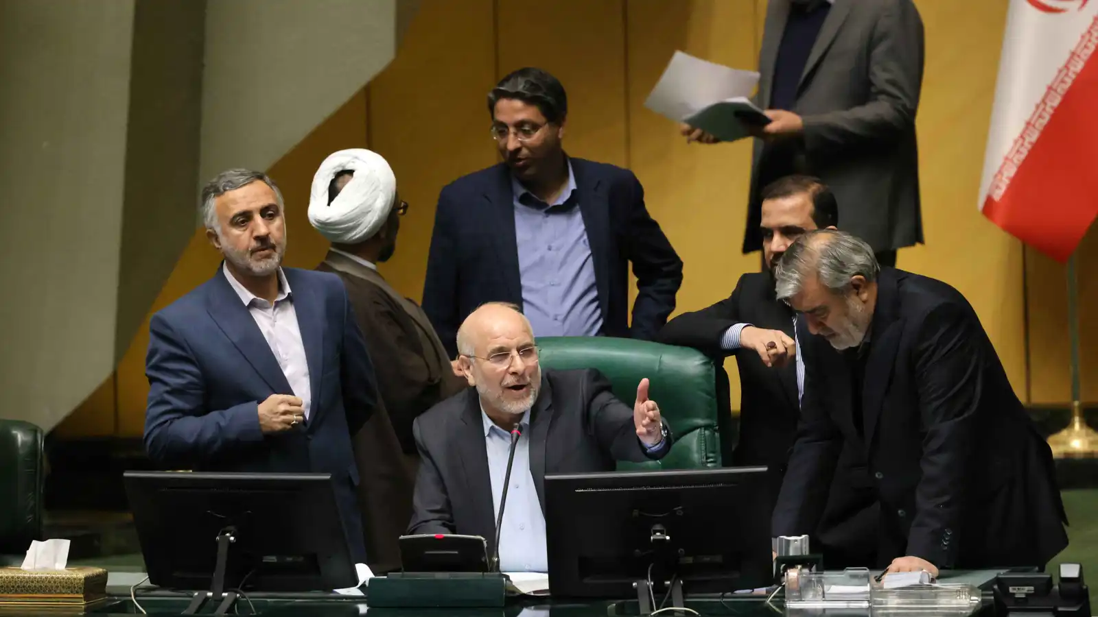 قاليباف: وقف إطلاق النار في لبنان لا يقل عن أهميته في إيران