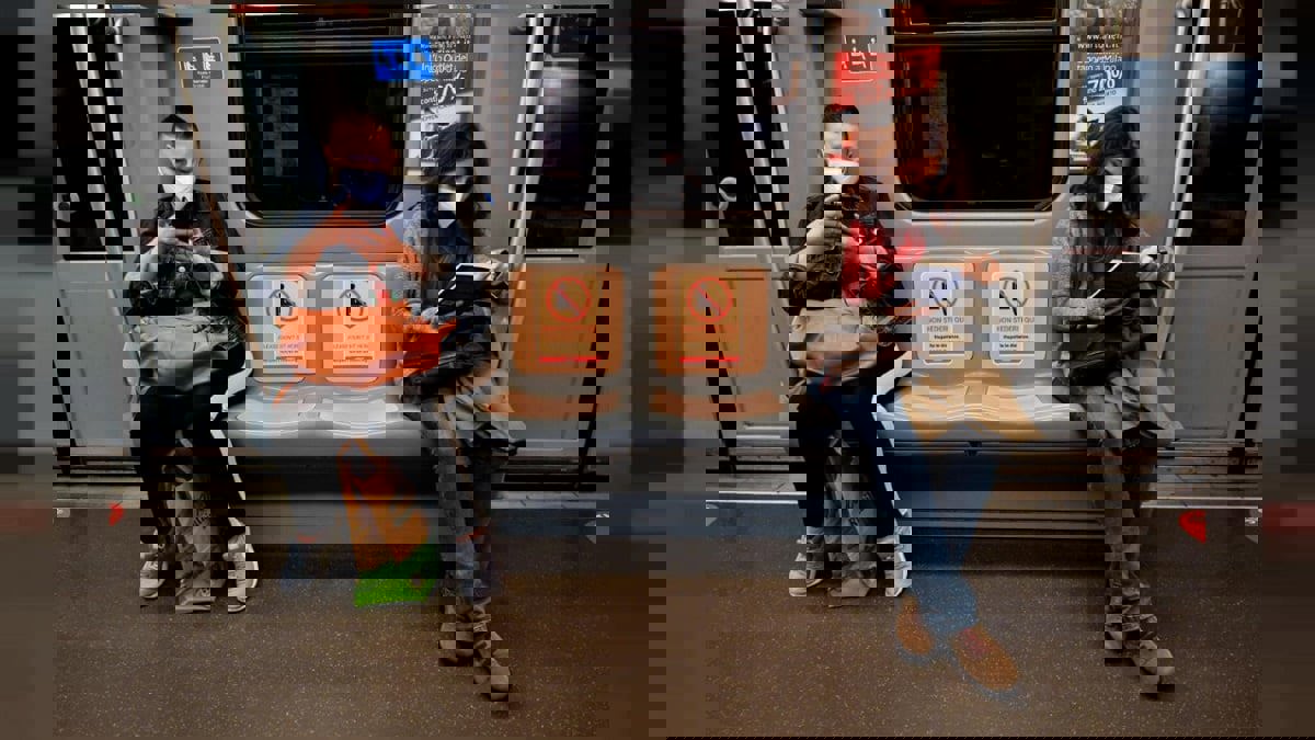 دراسة صادمة عن كمامات وأقنعة الوجه والتباعد الاجتماعي في زمن كورونا