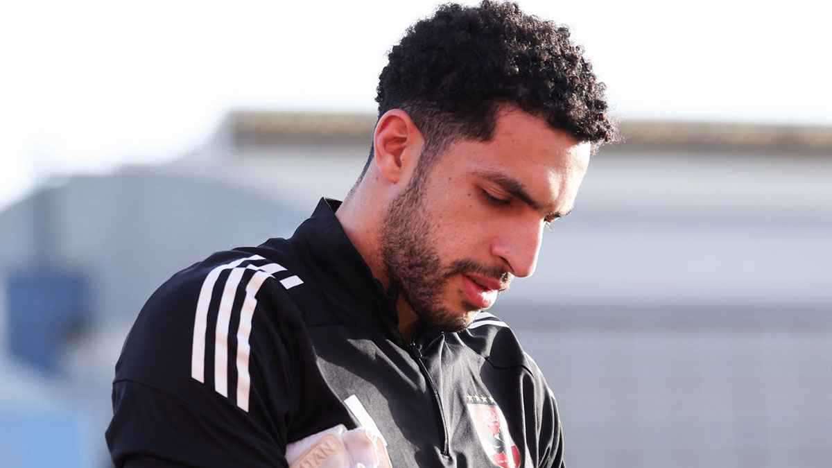 رقم خرافي بعد تزايد العروض.. كم يريد الأهلي المصري لبيع مصطفى شوبير؟ 