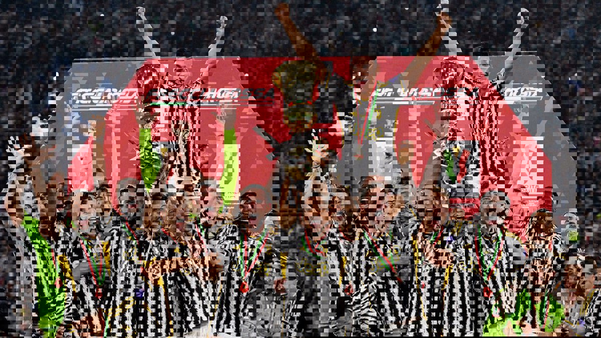 يوفنتوس يستعيد طعم الفوز بالألقاب ويتوج بكأس إيطاليا