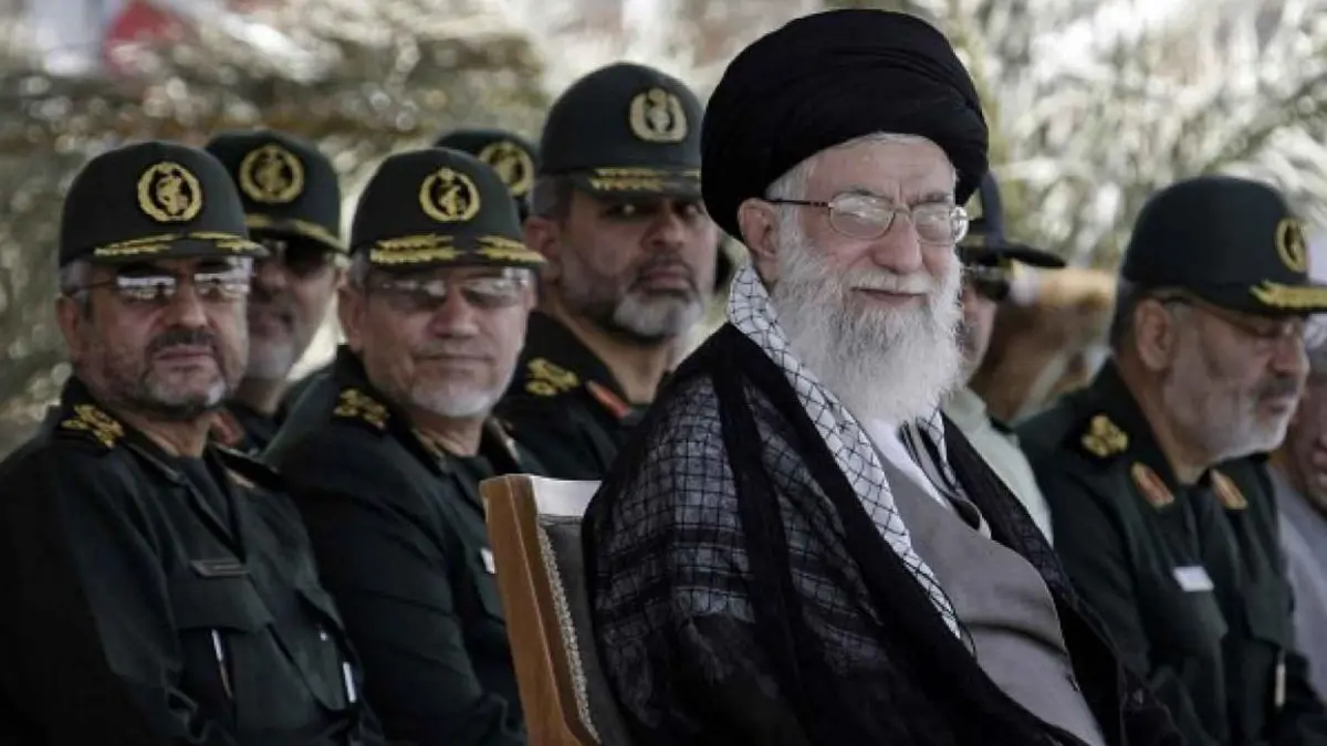 أكذوبة الصواريخ الدفاعية الإيرانية