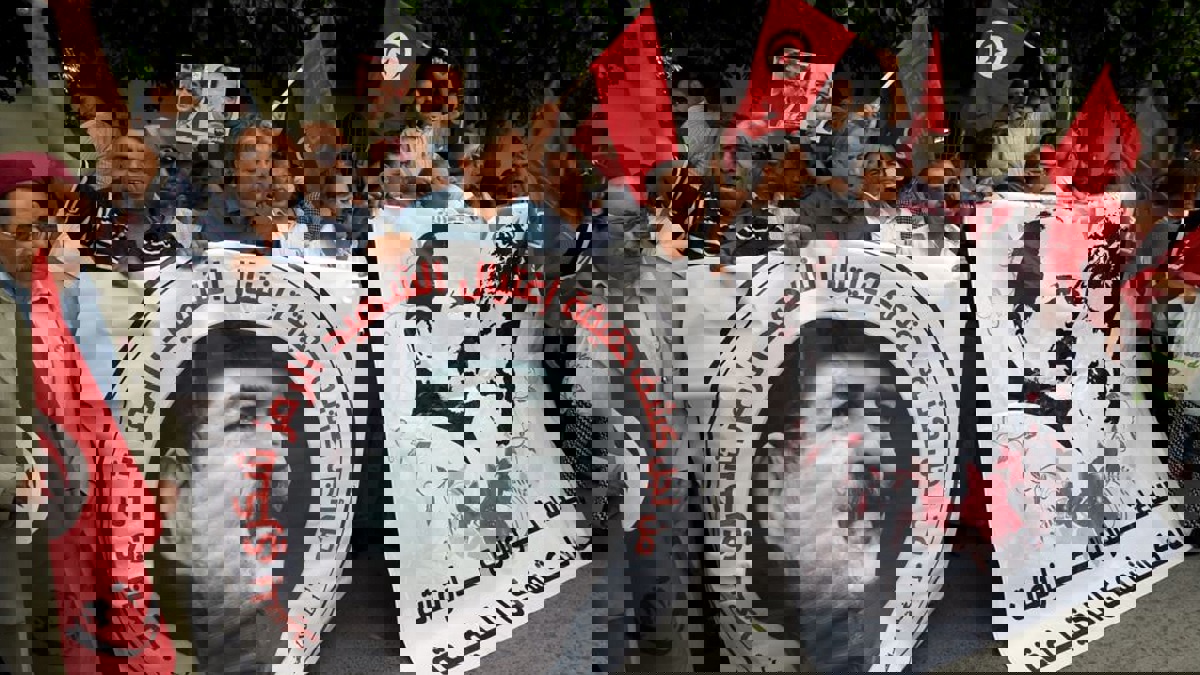 "جهاز الاغتيالات" يشعل صراعًا غير مسبوق بين "جناحي" العدالة في تونس