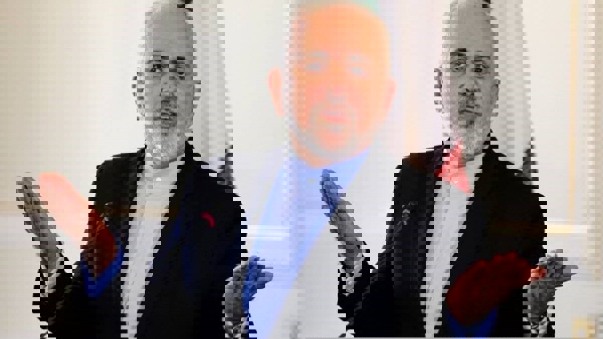 ظريف يؤكد أن إيران "لا تريد المواجهة" في قضية الناقلة النفطية