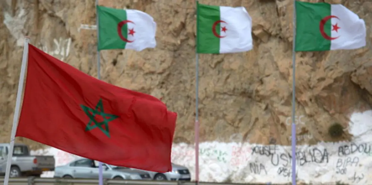 الجزائر تعتقل فنانًا مغربيًا بتهمة الاتجار بالمخدرات