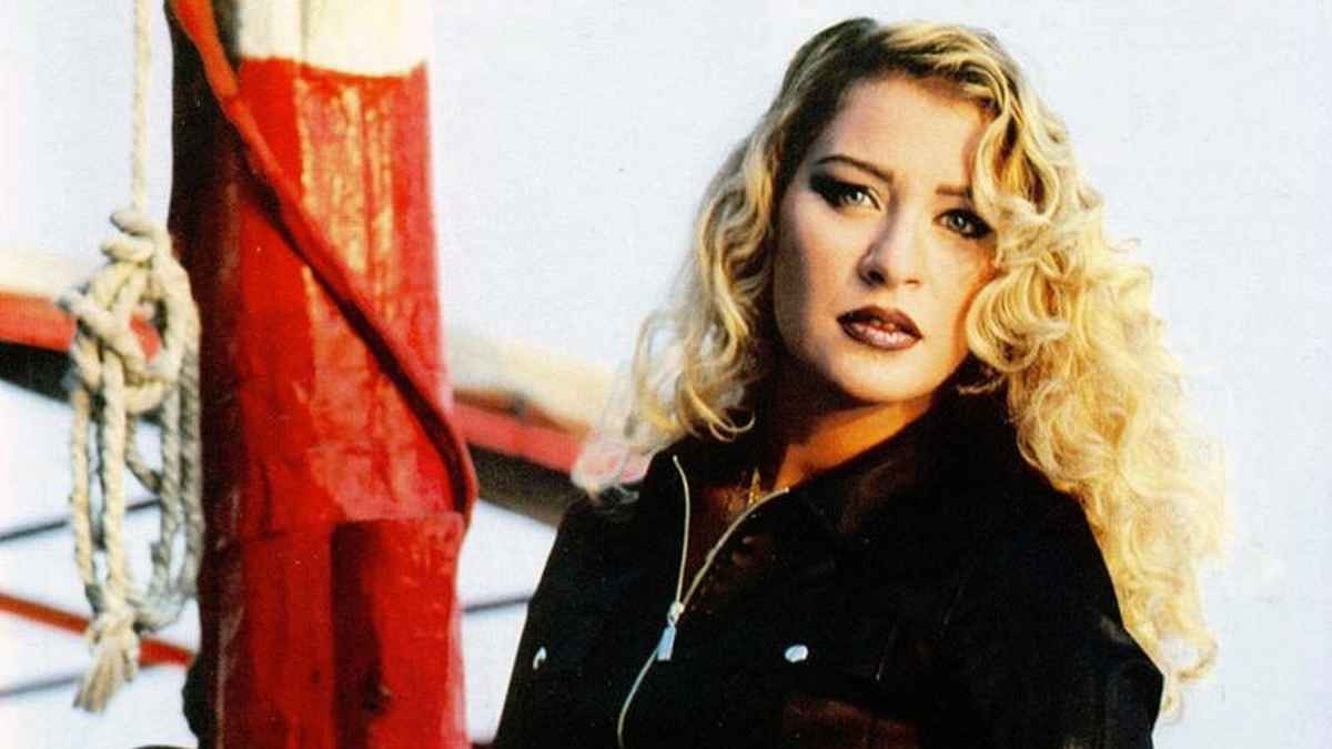 في ذكرى رحيلها.. هل ارتبطت شيرين سيف النصر بأحمد زكي؟