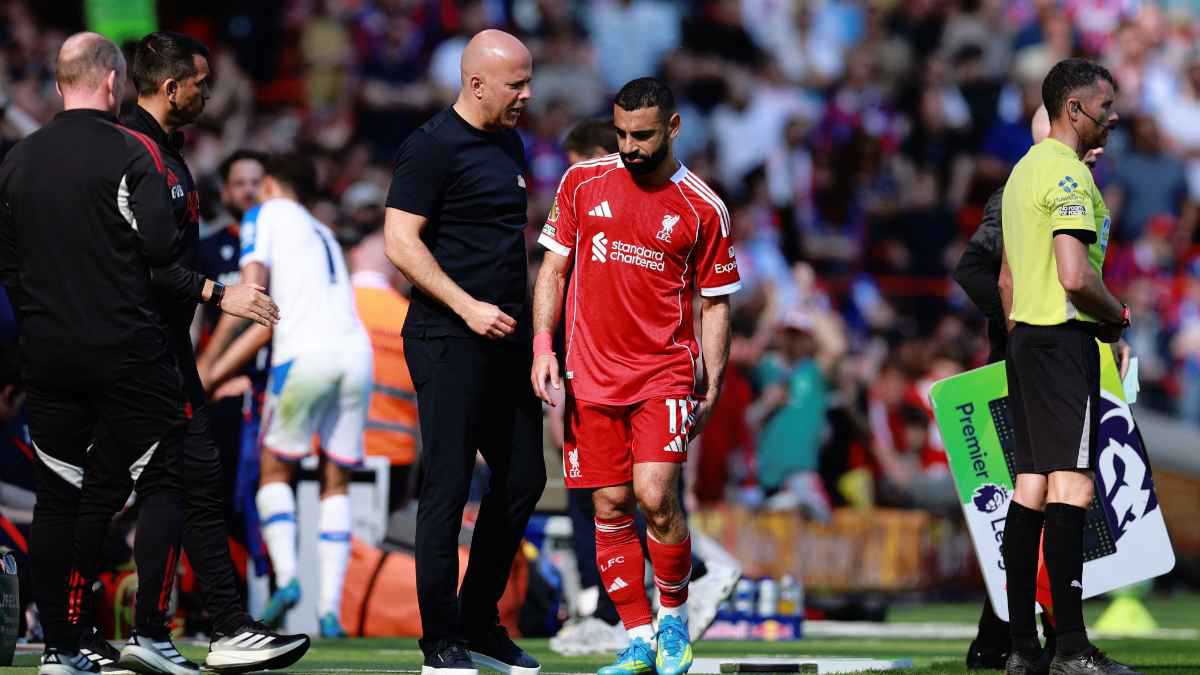 سلوت يزف بشرى سارة لجماهير ليفربول بشأن محمد صلاح 