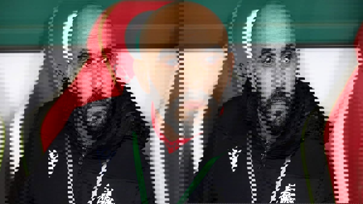 وليد الركراكي يقترب من خلافة وحيد خليلوزيتش في قيادة منتخب المغرب