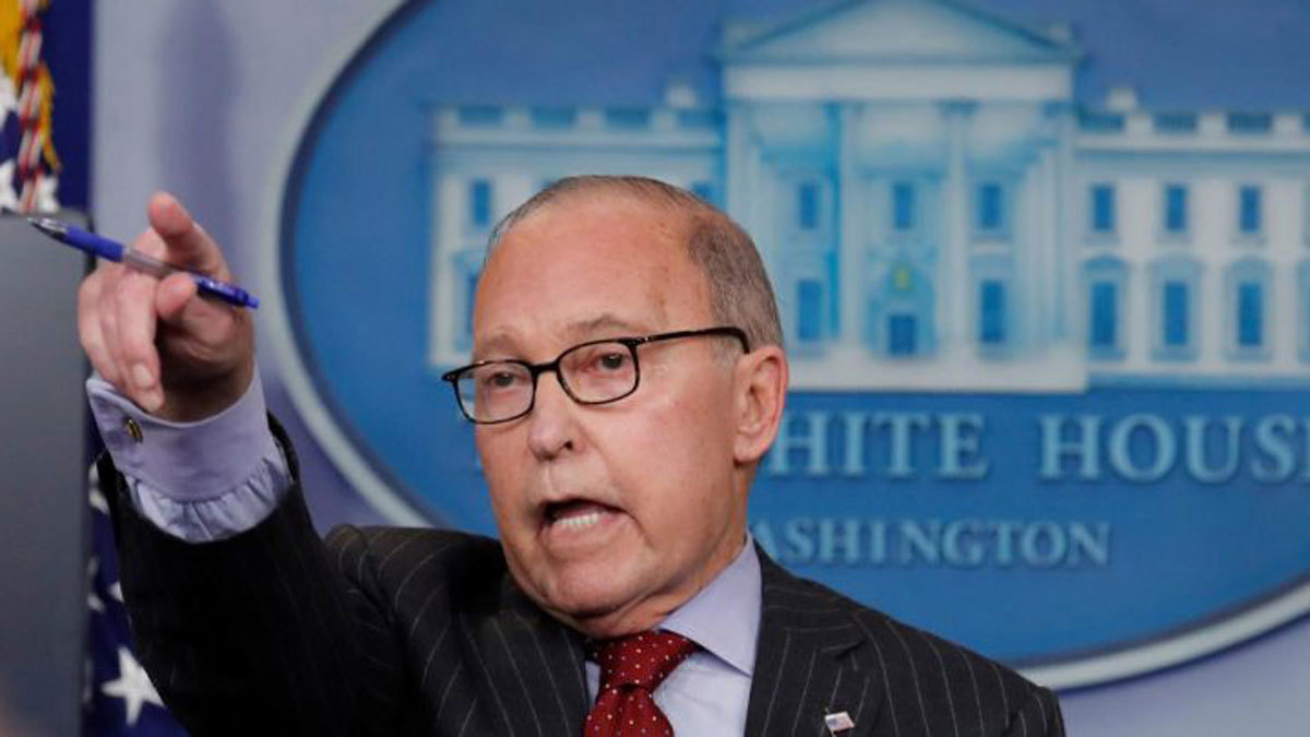 المستشار الاقتصادي لترامب: إلغاء إدراج الشركات الصينية ليس مطروحًا