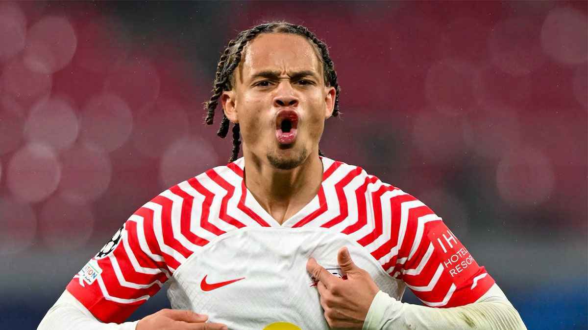 مانشستر يونايتد يستهدف موهبة هولندا.. ويبحث موقف أمرابط