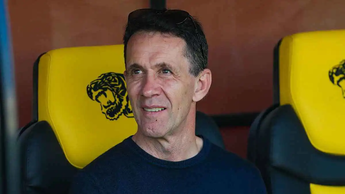 رد حاسم من رامون بلانيس على الانتقال إلى الهلال (فيديو)