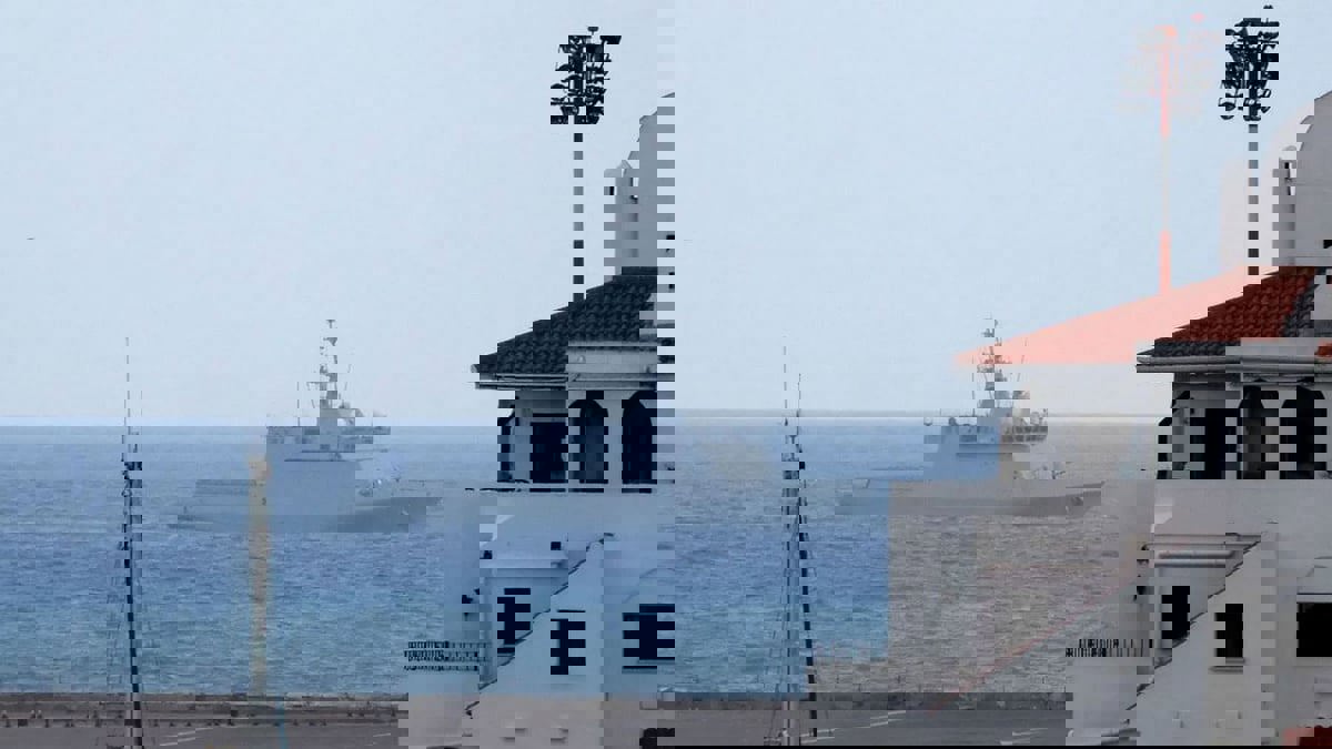 سلطات جبل طارق توقف سفينة يشتبه في نقلها نفطًا إلى سوريا رغم الحظر