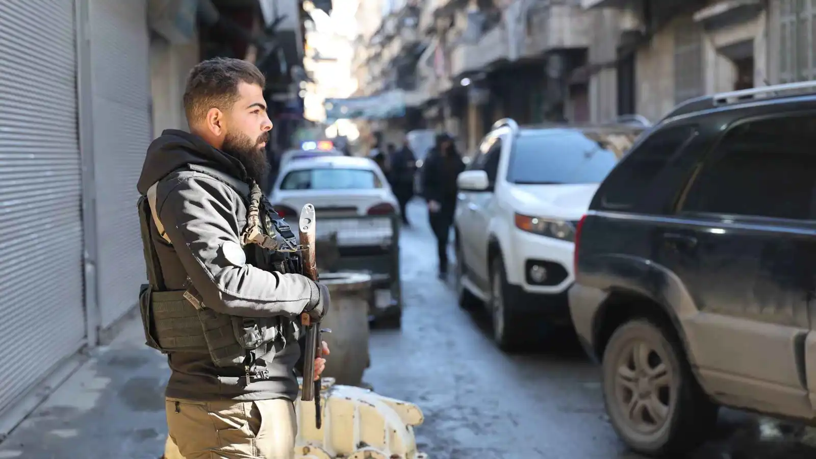 محافظة حلب تعلن العودة التدريجية للاستقرار في حيي الشيخ مقصود والأشرفية