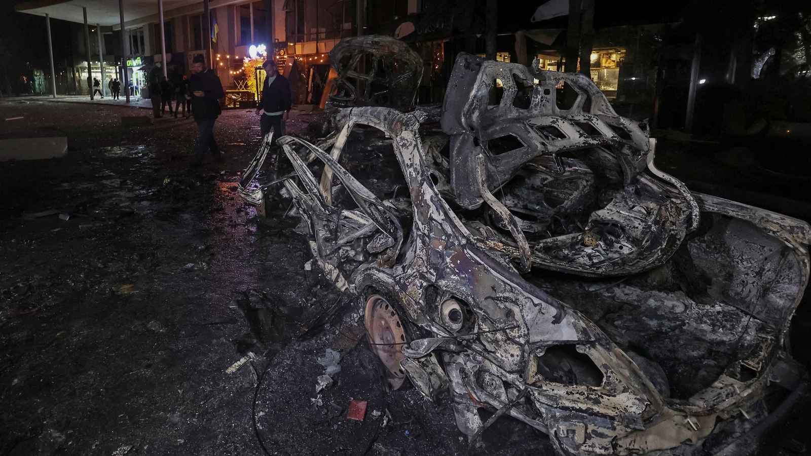 اندلاع الحرائق في خاركيف الأوكرانية بعد قصف روسي (صور)