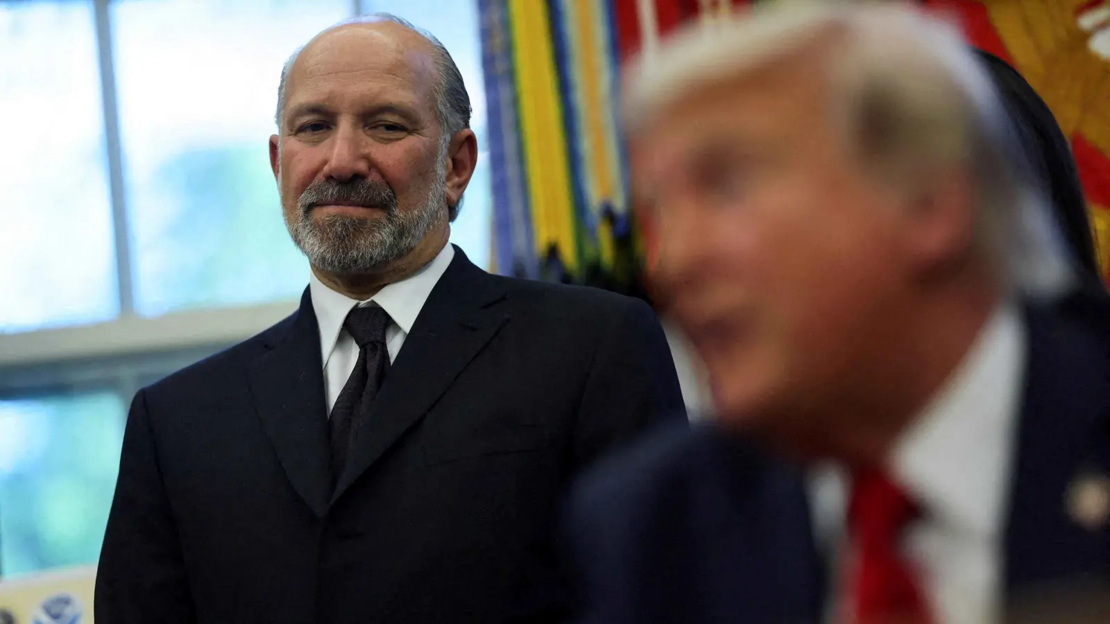 ترامب يعيد التفاوض على قانون الرقائق الإلكترونية