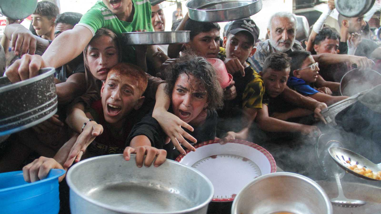 باريس ولندن وبرلين تدعو إلى إنهاء الكارثة الإنسانية في غزة "فورًا"