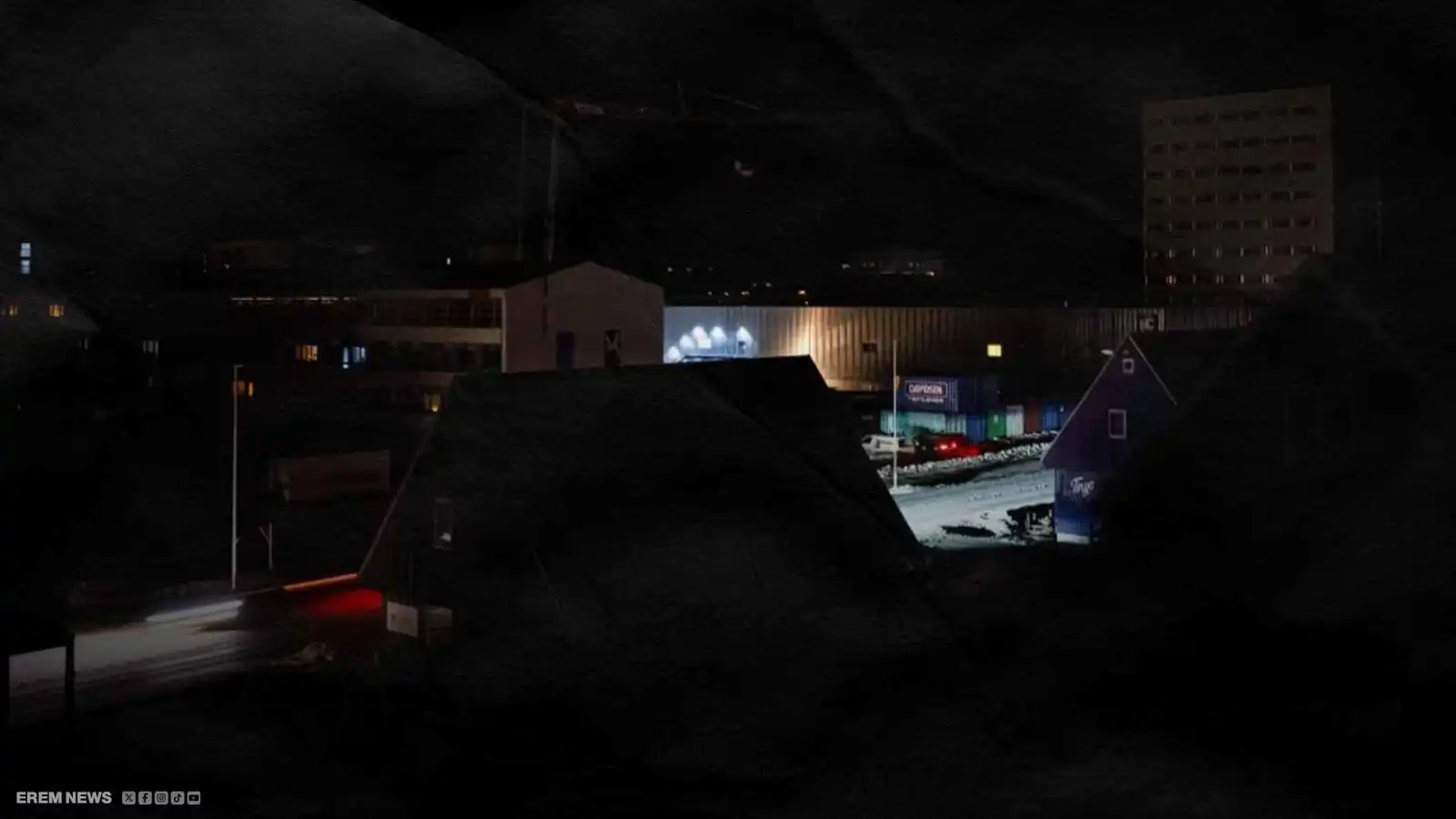 عاصمة غرينلاند تغرق في الظلام.. هل بدأت أمريكا حرباً صامتة؟ (فيديو إرم)