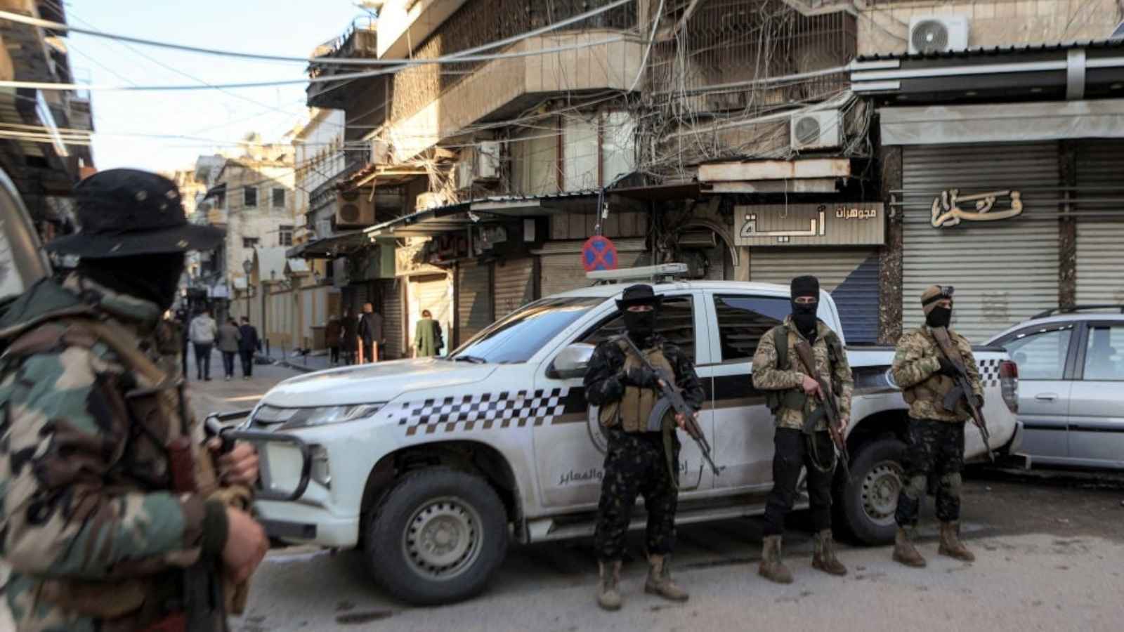 اعتدت على مواطنين.. قوة أمنية تقتحم حفل زفاف في ريف دمشق