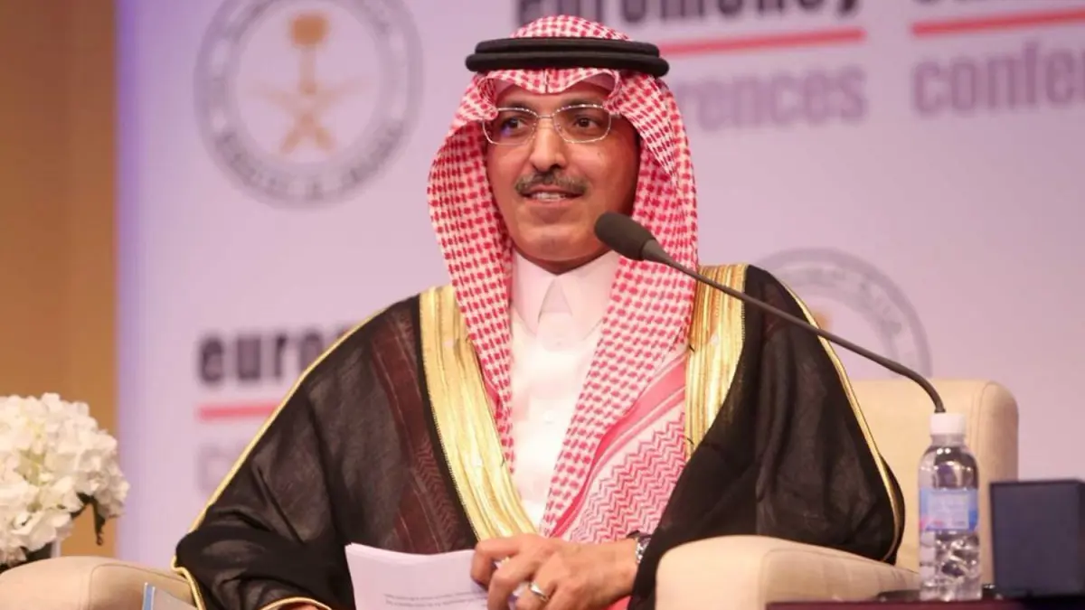 وزير المالية السعودي: أرامكو تثبت قدرتها على التعامل السريع مع أي أزمة