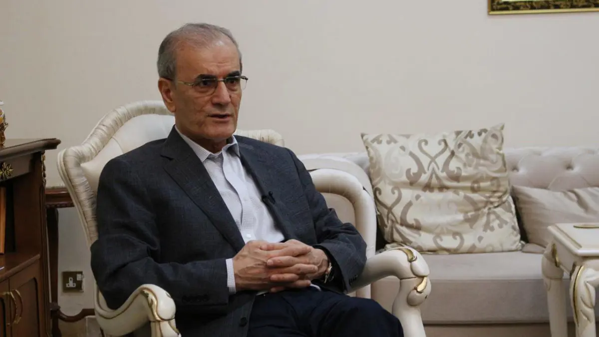 بعد مساعي استعادته من قبل العراق.. نجم الدين كريم يعود إلى أربيل قادمًا من بيروت‬