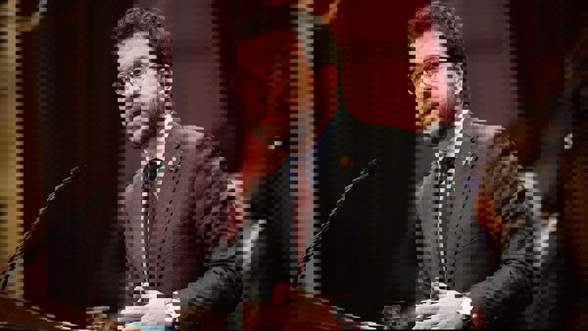 بعد إحدى أسوأ الأزمات السياسية.. رئيس كتالونيا الانفصالي يعلن استئناف الحوار مع مدريد