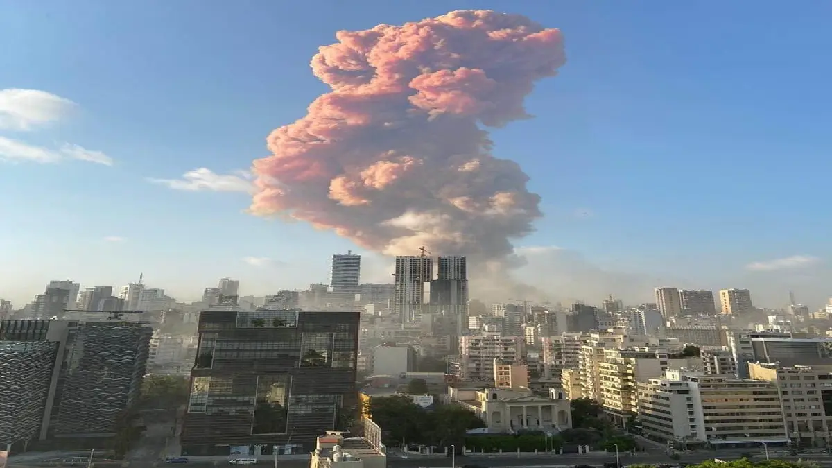 البيت الأبيض: أمريكا تتابع عن كثب انفجار بيروت