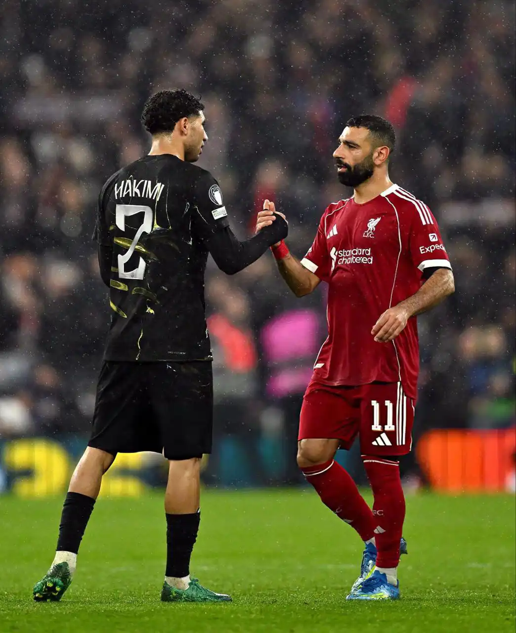 محمد صلاح وأشرف حكيمي