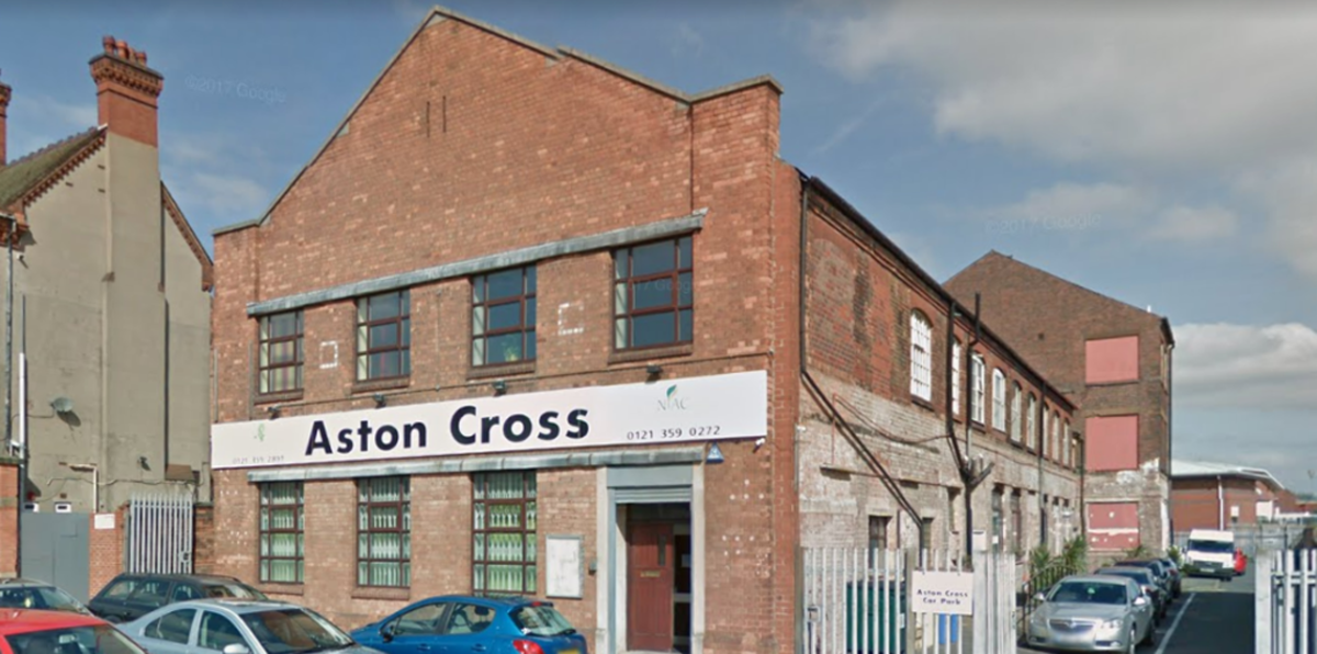 بريطانيا.. اعتقال شخص طعن آخر بسكين في كنيسة بمدينة بيرمنغهام