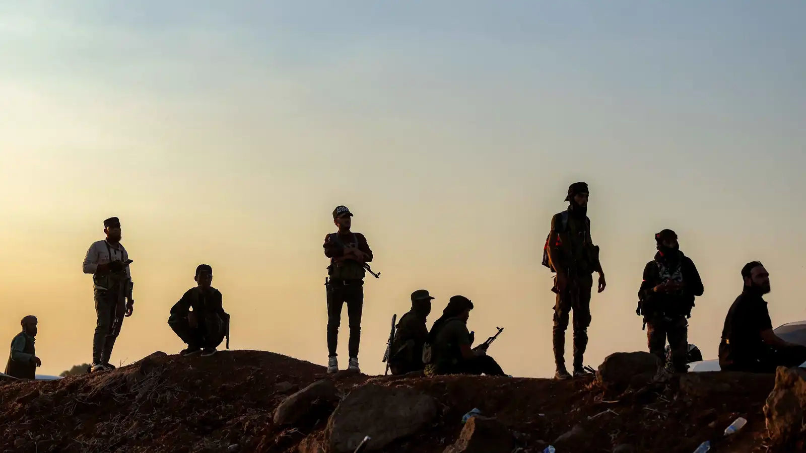 برصاص مجهولين.. مقتل شخص وإصابة آخر في ريف درعا