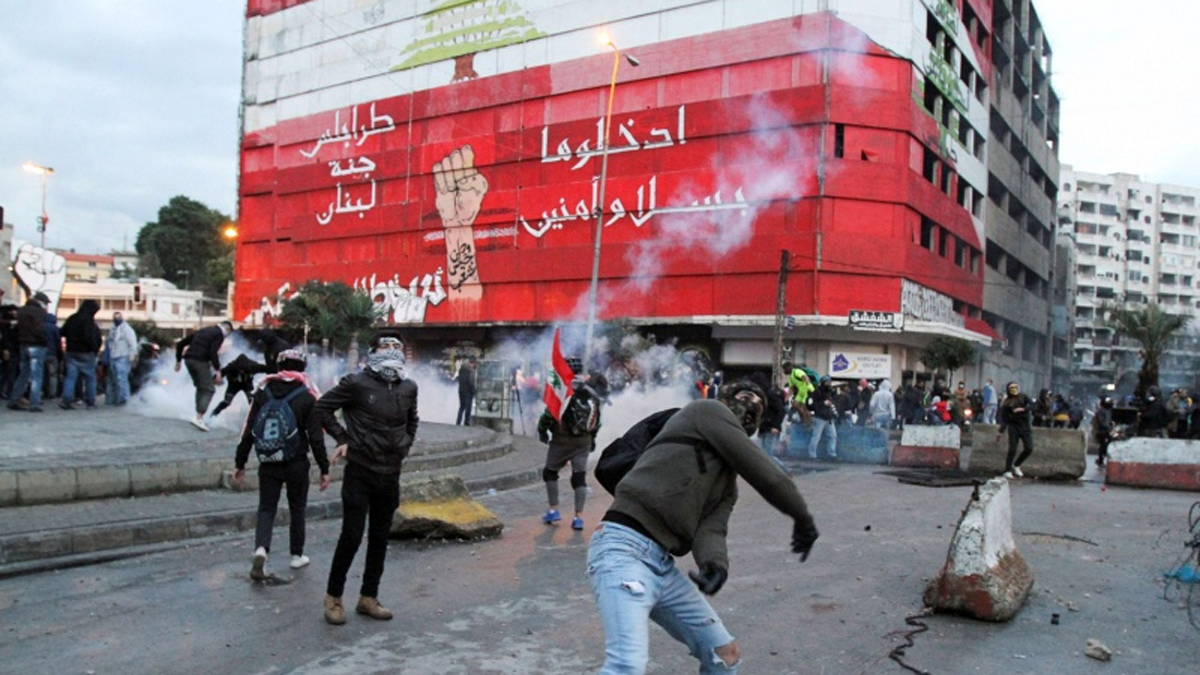 إلى أين ذهبت مليارات الكهرباء في لبنان؟