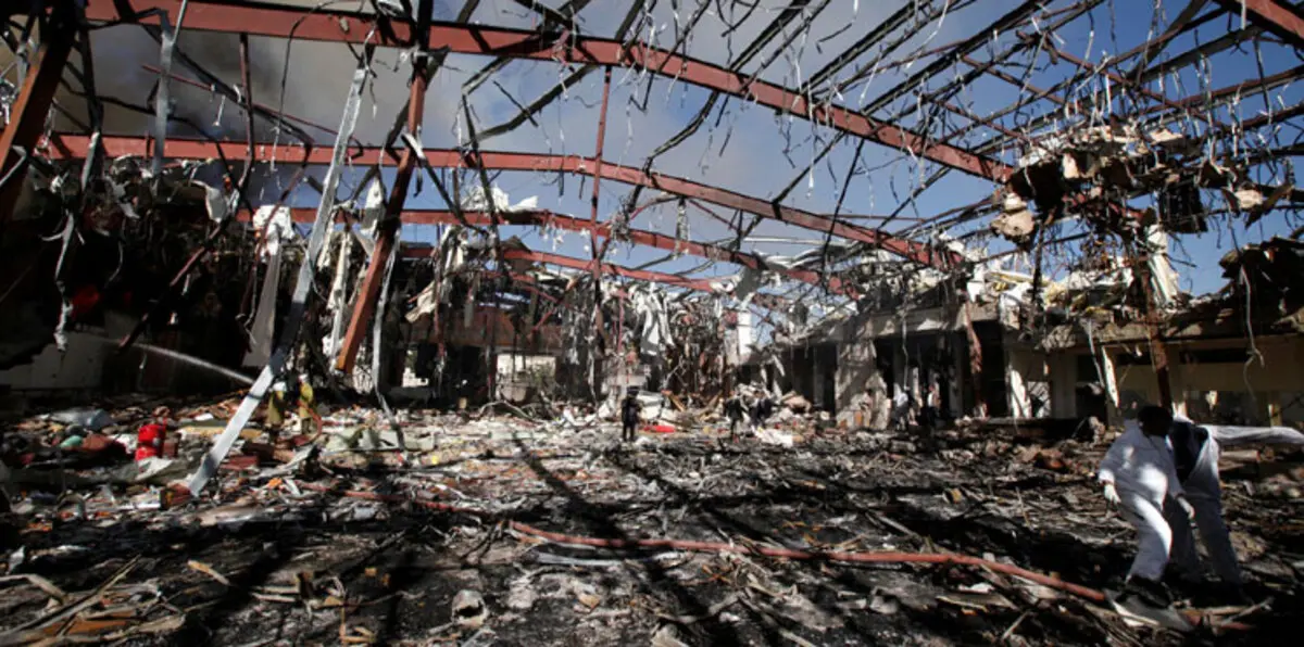 محققو حادثة "قاعة صنعاء": معلومة مغلوطة وراء القصف