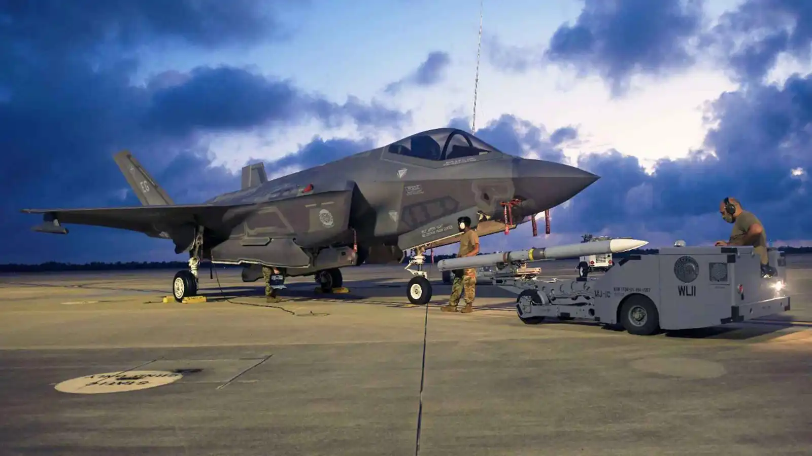 صواريخ أمريكية.. أثينا تحرك أوراقها في سباق التسلح الجوي مع أنقرة