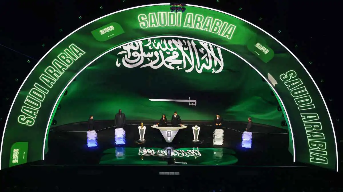 نواجه إسبانيا بالصف الثاني.. تعليق مثير حول قرعة المنتخب السعودي في كأس العالم