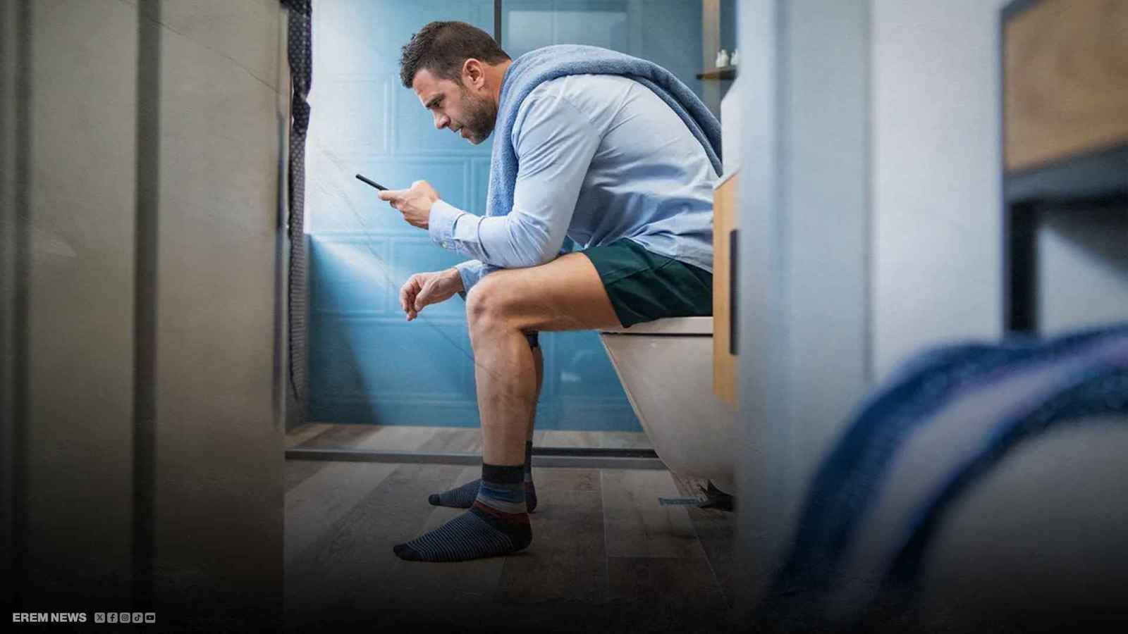 تسبب البواسير.. دراسة تحذر من استخدام الهاتف في المرحاض (فيديو إرم)