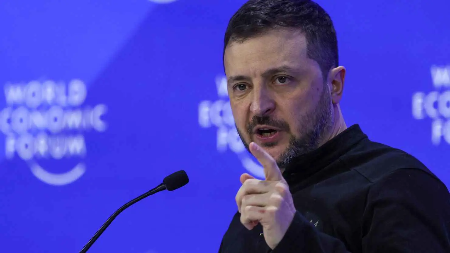 زيلينسكي يهاجم روسيا بعد الهجوم "الهائل" على أوكرانيا