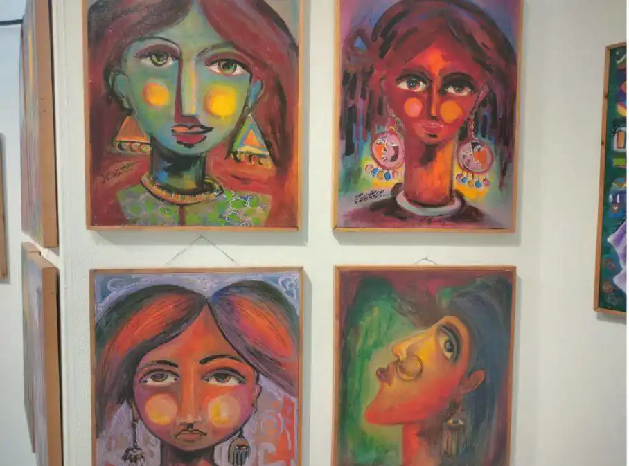 صورة من المعرض 