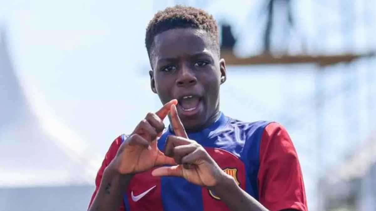 سجل 145 هدفا في 52 مباراة.. برشلونة يعثر على "جوهرة جديدة"