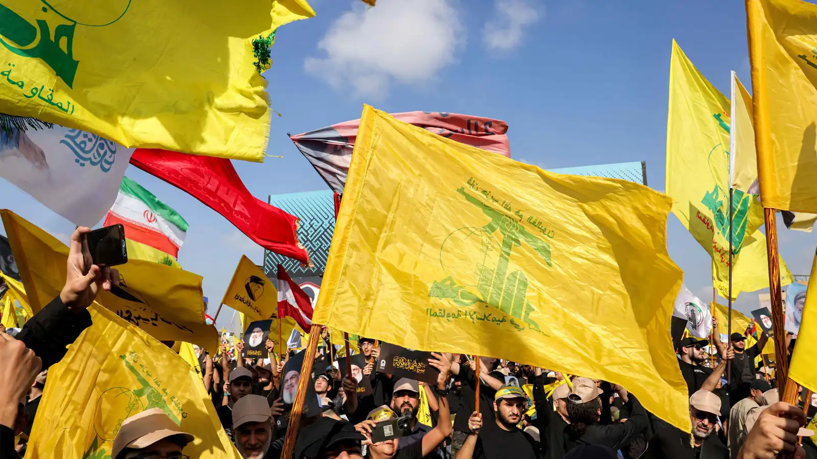 الخارجية الإسرائيلية: "حزب الله" يعيد تسليح نفسه بوتيرة أسرع من نزعه