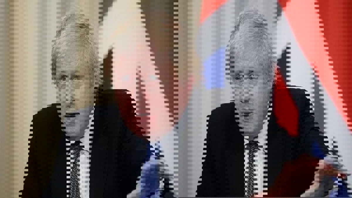 جونسون: المملكة المتحدة "تخطت ذروة" وباء كورونا